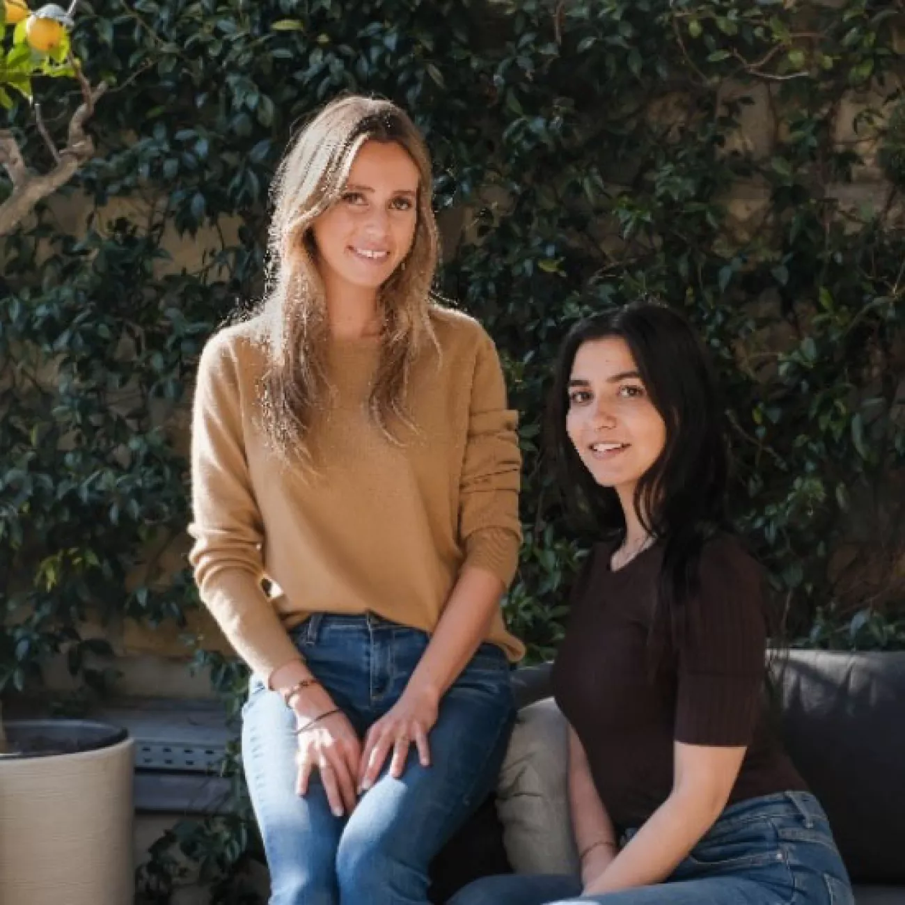 Talia Katz (à gauche) et Annah Fitoussi (à droite), fondatrices de Holite.