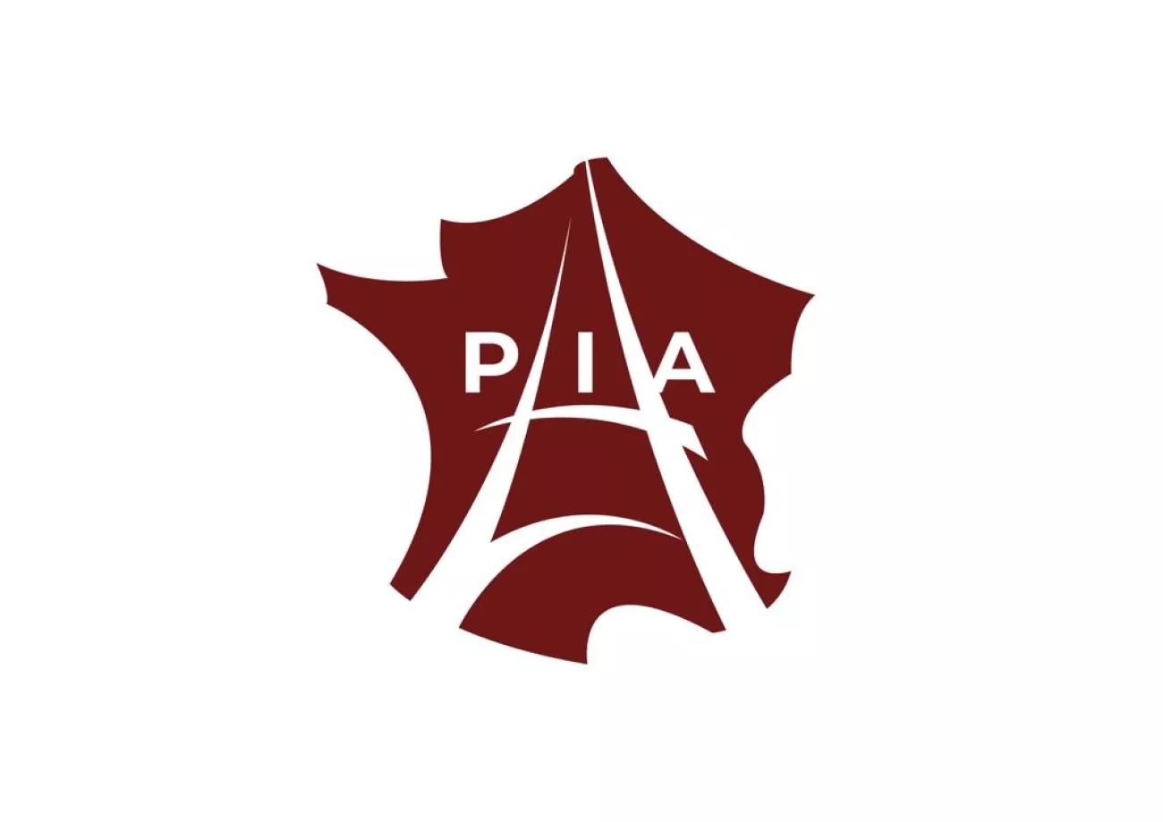  PIA